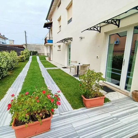 Garda Guest house